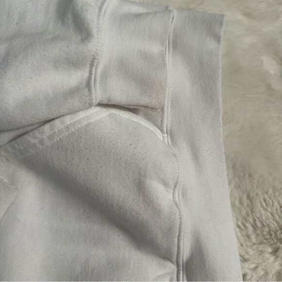 Skeleton hippie hoodie from Etsy 🍃 - Picture 9 of 16